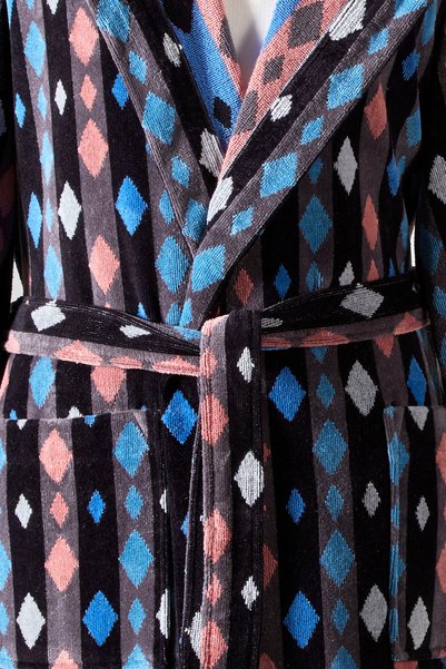 Özdilek Hawaiian Mosaic Velvet Hooded Bathrobe