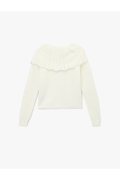 Koton Pulover tricotat cu mânecă lungă B guler tip Peter Pan cu detaliu de mărgele de perle