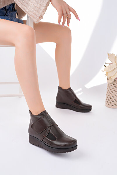 Akgün Kadın Hakiki Deri Kahve Cırtlı Ortopedik Bot