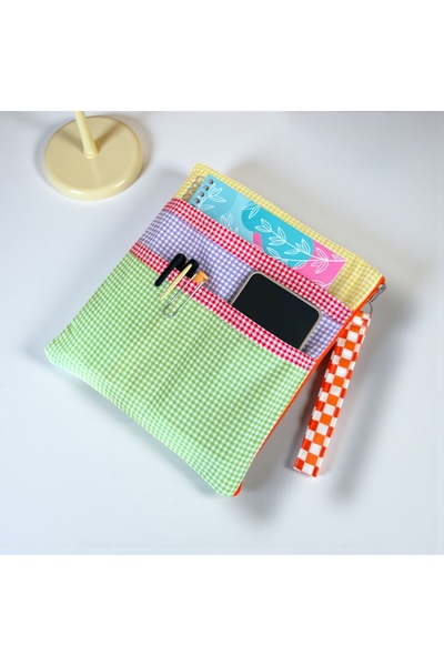 Hazal Atelier Çok renkli tasarım kitap ve tablet çantası , düzenleyici çanta , organizer çanta