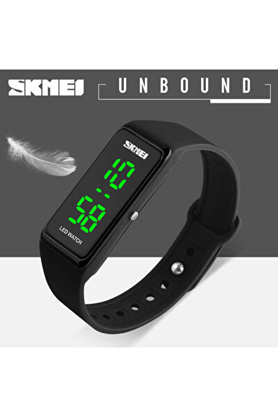 Skmei women's sports watch with digital display