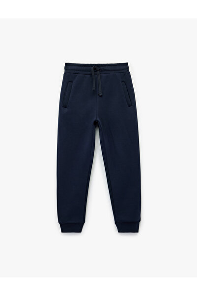 Koton Marineblaue Jungen-Jogginghose 6Wkb40036Tk