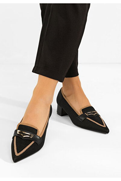 B T Shoes Dianey black low-heeled shoes