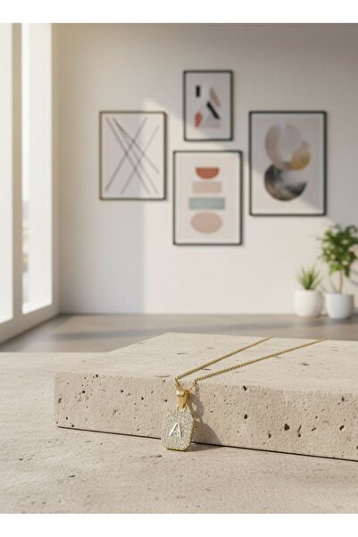 Lucas İstanbul A harfli kolye