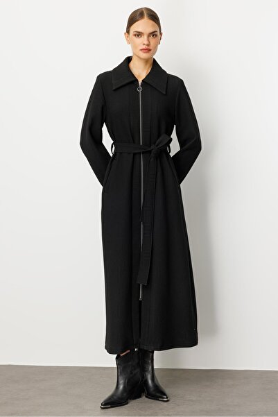 Micca En Boy Farkli Garni̇lenmi̇ş Otto Kumaşli İçi̇ Komple Astar Zamansiz Özel Trench / Kap-siyah