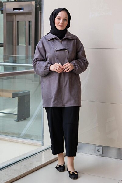 Nuss Mock Neck Zippered Nubuck Cap with Flap