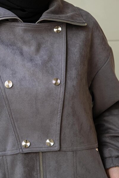 Nuss Mock Neck Zippered Nubuck Cap with Flap