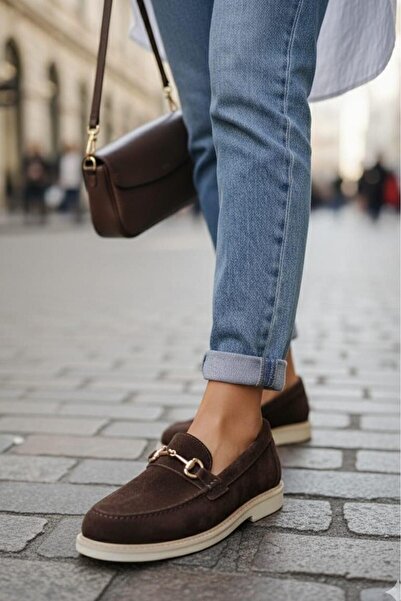 Majensia Gold Accessory Loafer Shoes with Buckle