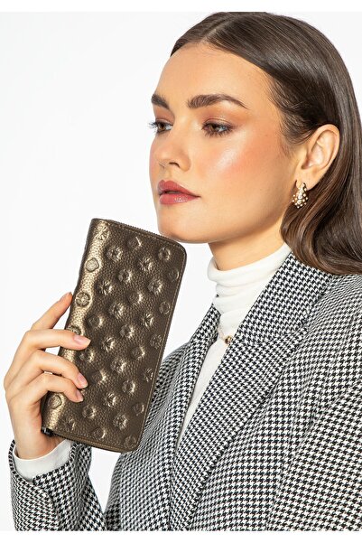 Wittchen Woman Large women's leather wallet with embossing gold gold