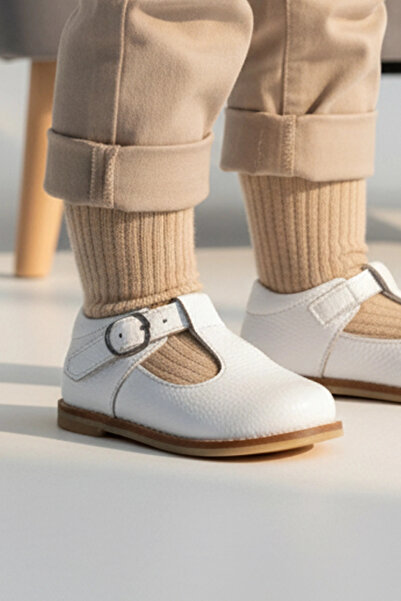 Cevoclub kids حذاء إرشادام من الجلد الطبيعي باللون الأبيض CV-479