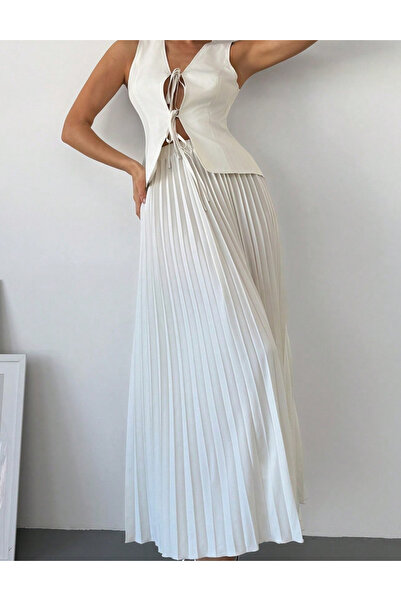 Sheya Shein outfit, white