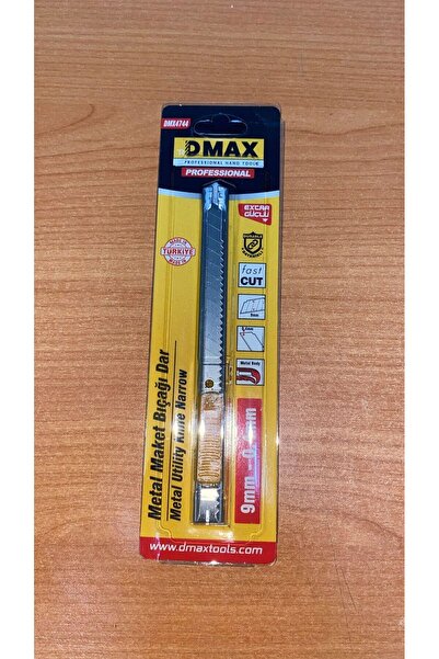DMAX Dmx-4744 ( Dar= 9mm X 0.4mm ) ( Metal Gövde ) Falçata Maket Bıçak ( 3x K...