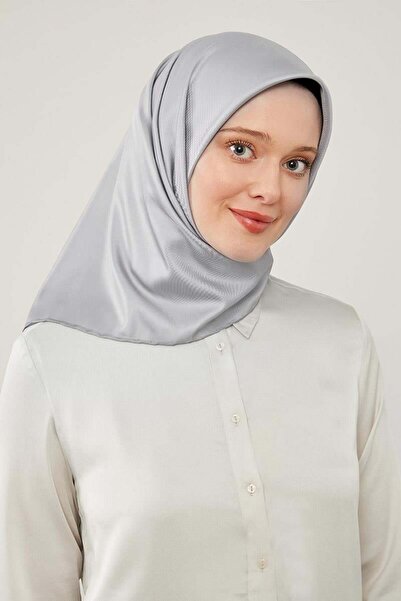 Levidor Gray Plain Twill Scarf