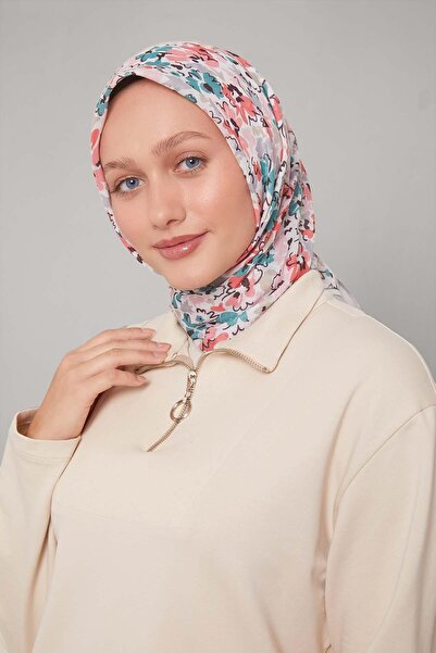 Levidor Gray Mixed Floral Pattern Soft Scarf