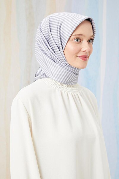 Levidor Gray Striped Twill Digital Scarf