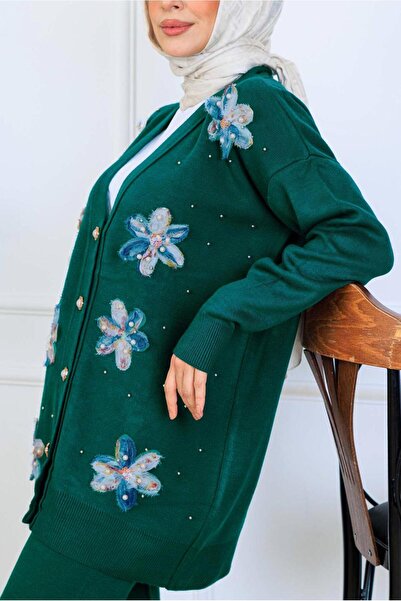 TRENDTESETTÜR Women's Green (Emerald) Pants and Flowered Knitwear Set t 1001