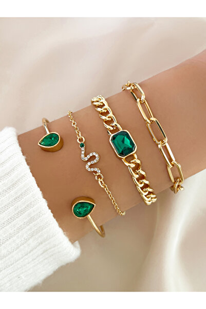 Take Two By Styli مجموعة من 4 أساور ذهبية اللون مع لمسات خضراء