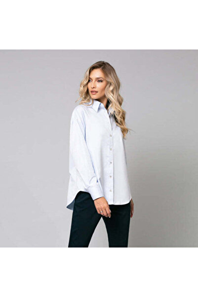 Minimalis Elegant women's oversized shirt, light blue