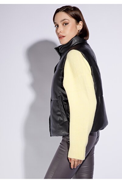 Wittchen Women's quilted vest made of -leather, black, -leather