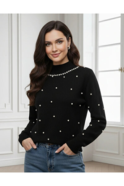 UniqueStore.ro Elegant black sweater with decorative pearls and high collar