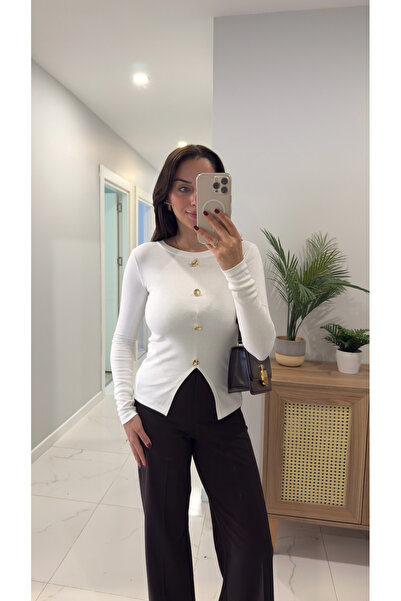 BİRCANÇİL Jesla Light Ecru Gold Button Detailed Blouse