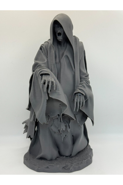 shop Gizemli Pelerinli Figür Heykeli - Dekoratif Koleksiyon Objesi