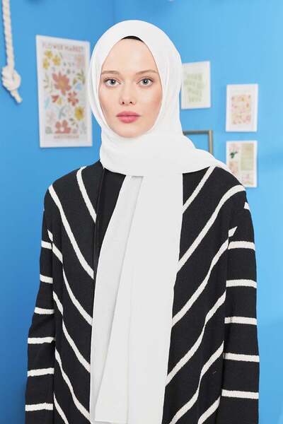 Levidor White Harmony Shawl