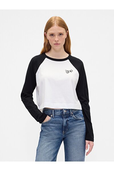 GAP Kadın Siyah Relaxed Crop Logo T-Shirt