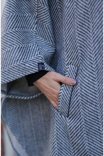 KADEEM Milena Herringbone Cashmere Poncho – 2012