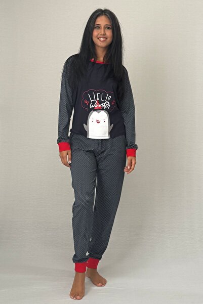 LILIAN طقم بيجامة عائلية من ماي وورلد. تباع بشكل منفصل، وأسعارها مختلفة.