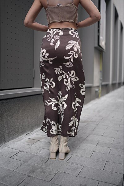 Gugus Women's Satin Skirt A-Cut Patterned Imported Fabric