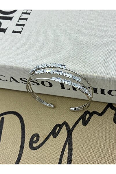 Hedef Bijuteri سوار من الزركون الفضي اللون قابل للتعديل بثلاثة صفوف