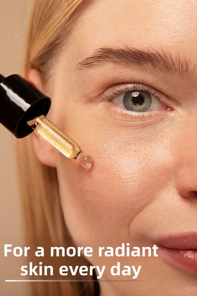 FALL IN CARE Vitamin C - Brightening and Anti-Blemish Tone Equalizing Skin Care Serum 20% Ascorbic Acid, 30 ml