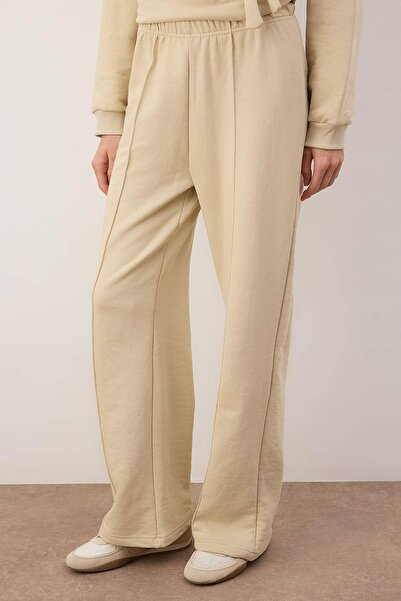 Trendyol Modest Μπεζ oversize 3-κλωνο χτενισμένο βαμβακερό ίσιο πλεκτό ισλάμικο κοστούμι - Σετ επάνω μέρος TCTAW25US00119