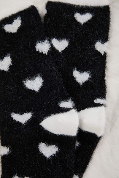 Trendyol Collection Pink-Multicolor 2-Piece Heart Towel Knitted Socks Thmaw26Co00014