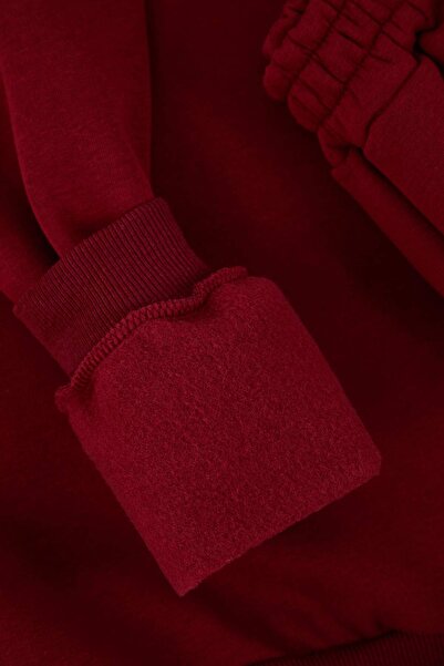 Trendyol Curve Бургунди минималистичен принт с детайли, подплатен с флис, комплект спортен екип в големи размери TBBAW26TS00015