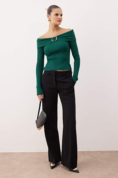 Trendyol Collection Emerald Green Accessory Detail Carmen Collar Slim Knitwear Sweater Twoaw26Kz00118