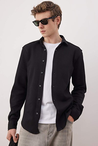 Trendyol Collection Black Regular Fit Textured Men's Shirt Tmnaw26Go00019