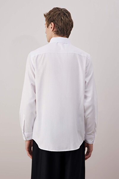 Trendyol Collection Weiß*001 Reguläres Herrenhemd TMNAW25GO00036