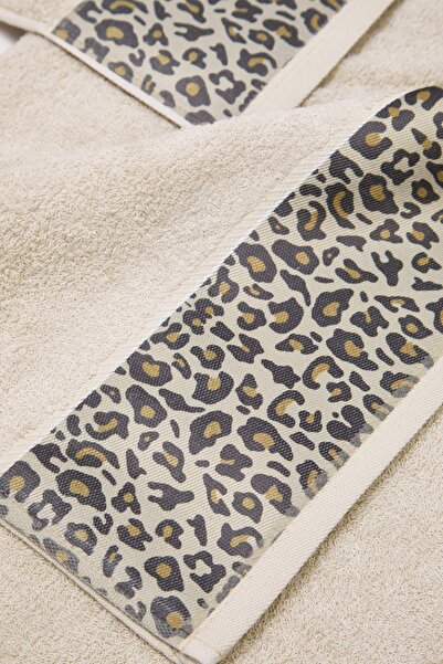 TRENDYOLMİLLA HOME 2-Piece Leopard Printed Face & Bath Towel Set Tphaw26Hvl00005