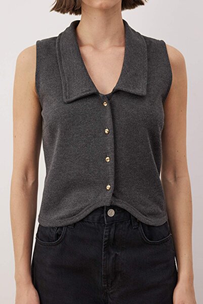 Trendyol Collection Light Anthracite Fitted / Body-Hugging Buttoned Stretch Knitted Vest Twoaw26Ye00055