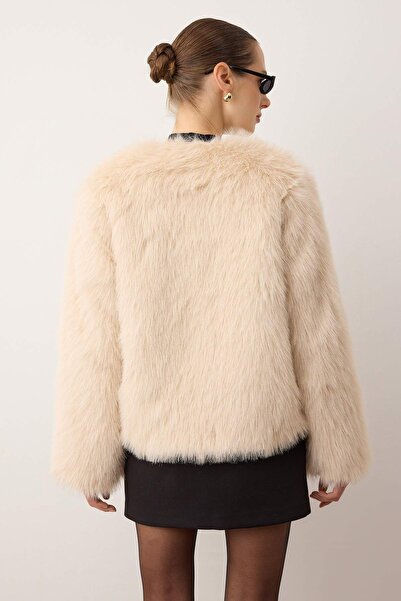 Trendyol Collection Ecru Oversize kožený kabát TWOAW25MO00133