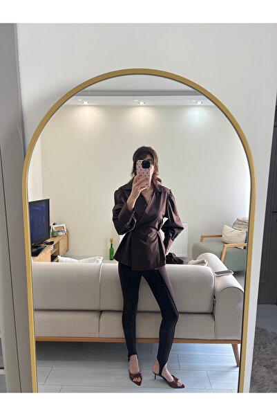 Butik Kahve Kruvaze Form Gömlek – Modern ve Zarif Dokunuş