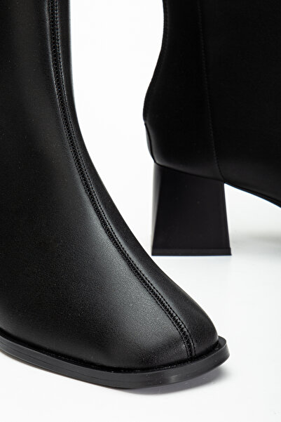 guijarro | Stil Sahibi Görünüm | Kombinlerin Yıldızı Siyah Blok Topuk Ankle Bot