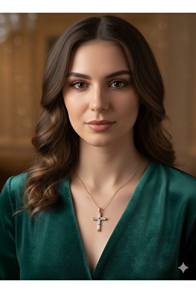 Metay Silver 925 AYAR GÜMÜŞ VE ALTIN KAPLAMALI HAÇ KOLYE