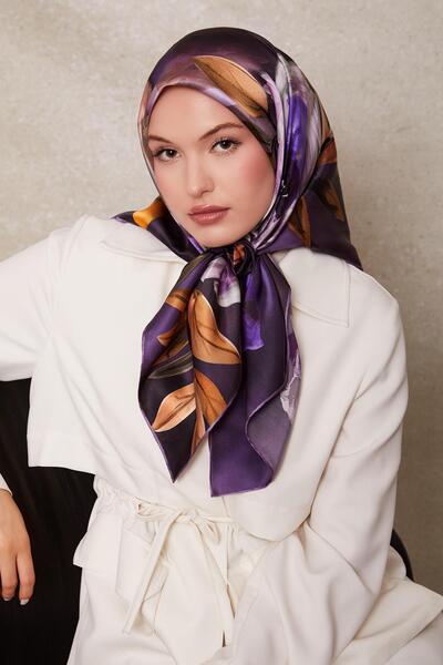Levidor Lilac Floral Pattern Twill Silk Scarf