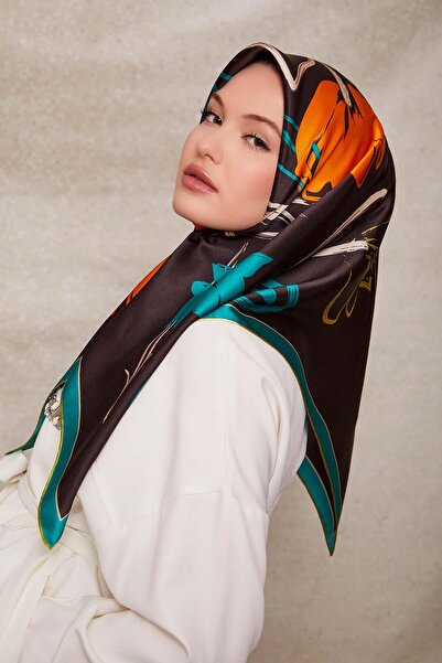 Levidor Green Flower Pattern Twill Silk Scarf