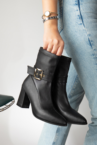 guijarro Premium Siyah Streç Kalın Topuklu Bootie Kadın Bacağı Saran Gold Tokalı Sivri Burun Kışlık Bot