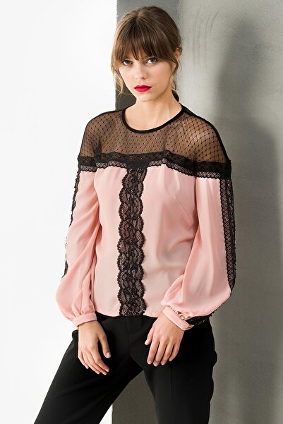 Jus De Pommes PUDRA TRANSPARAN YAKA SİYAH DANTELLİ BLUZ