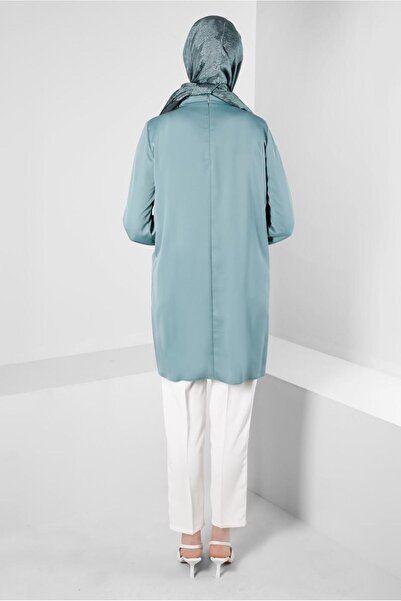 Alvina SATIN TUNIC WITH FLOWER ACCESSORY 43515